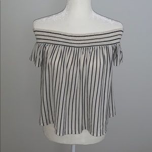 American Eagle Off the Shoulder Shirt! WORN ONCE